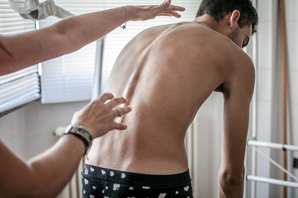 Bilan postural et scoliose
